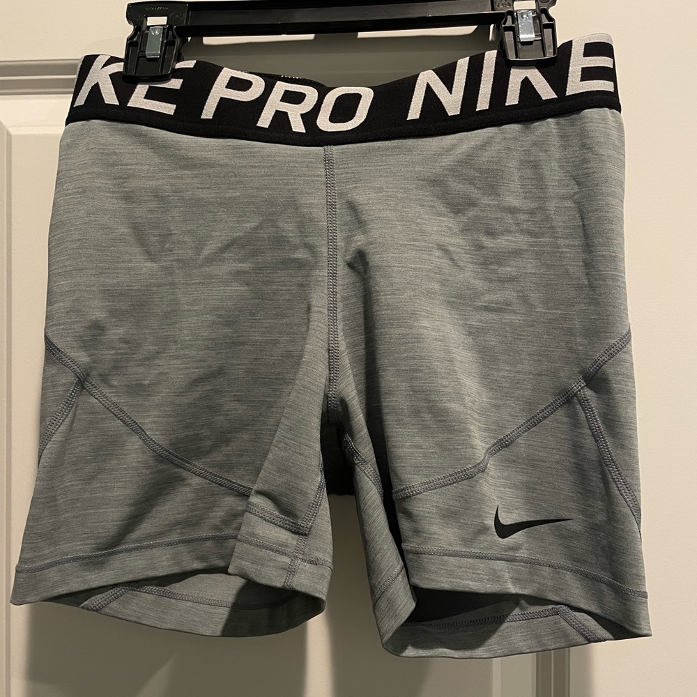 nike pros